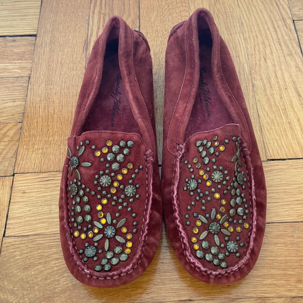 New Beverly Feldman Burgundy Suede Studded Loafers Moccasin Size 6.5